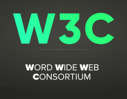 W3C yani World Wide Web Consortium, HTML dilinin ve www’ün kurucusu olan Tim Bernes Lee tarafından kurulan ve Web'in gelişimini önemli derecede etkiyen bir sistemdir. Bu sistemde dünyaca ünlü olan bir çok yazılımcının emeği bulunmaktadır. W3C, Web'in standartlarını belirleyen bir sistem ve oluşum olarak adlandırılır. Bu standartların temel amacı Hiper Metin İşaretleme Dili olan HTML dilinin devamlılığını ve sürekliliğini sağlamak amacıyla, HTML dilinde olan çıktıların tüm internet tarayıcılarında ve akıllı cihazlarda (Bilgisayar ve Telefonlar) aynı çıktı sonucunu vermesini amaçlamıştır. İnternette arama yaptığımız zamanlarda karşımıza çıkan düzgün yüklenmeyen ya da tasarımsal olarak uygun görünüme sahip olmayan bir çok internet sitesine denk gelmişizdir. İnternet sitelerinin bozuk bir görünüme, tasarımsal olarak kötü tasarıma ve düzgün yüklenemeyen bir kodu olması ve bu internet sitelerin W3C standartlarına uygun bir şekilde yazılamamasından kaynaklanmaktadır. Sahip olduğunuz internet sitesinin dünyaca kabul edilen W3C standartlarına uygun bir kod yapısına sahip olup olmadığını öğrenmek için “W3C Validator” kullanmamız gerekmektedir.  W3C Validator ile internet sitenizin dünya standartlarda uygun olup olmadığını kontrol edebilirsiniz. Kontrol sonrasında karşımıza çıkan hataları çözebilmek için “temel bir CSS bilgisine” sahip olmak sitenizi standartlara uygun hale getirme çalışmalarında size yardımcı olacaktır. Bu kodlama ve yazılım hataların yapılabilecek olan en alt hata seviyesinde olması, size bir çok fayda sağlayacaktır. Bu faydaların en önemlisi ise W3C'nin SEO ilişkisidir. SEO’yu “Google gözünden görmek, Google gibi düşünmek” diyerek kısa bir şekilde açıklayabiliriz. Google sitelerinde belirli bir standartta olmasını sever. Çünkü belirli standartlar da olan bir dijital dünya Google’ın işini inanılmaz derece kolaylaştıracak ve daha iyi ve daha hızlı hizmet sunabilmesini sağlayacaktır. Bu sebeple “W3C standartları” Google tarafından her zaman desteklenecek ve gelişmesi için yatırım yapılacaktır. W3C standartları’na uygun bir yapıda olması Google’ın aramalarında sizleri de üst sıralara taşımasına yardımcı olacaktır. Ayrıca web sitenizin performans değerlerini önemli derece de iyileştirecektir. W3C Standartları Neden Önemli? Arama Motorlarında Sıralama  Google, Yandex gibi arama motorları “W3C standartları”’na uygun olan internet sitelerine çok daha fazla önem veriyor. Bunun dışında farklı bir sebep göstermek gerekirse “W3C standartları” uygun internet siteleri, farklı internet tarayıcıları farklı işletim sistemlerim farklı cihazlar fark etmeden düzgün bir şekilde yüklenir. Bu sebeplerden ötürü “W3C standartları”’na uygun bir biçimde tasarlanmış ve yazılmış bir internet sitesi, her zaman rakiplerinden bir adım öne çıkacaktır. Erişilebilirlik  Kullanıcıların aynı internet tarayıcılarını ve aynı işletim sistemleri, aynı cihazları kullanmadığı göz önüne alırsak. Erişilebilirlik çok önemlidir. W3C standartları’na uygun siteler her zaman için farklı tarayıcılarda aynı tasarımsal görüntüyü verecektir. Ulaşılabilirlik  Eğer W3C standartları’na uygun CSS bilgisi kullanıp internet sitesi tasarlarsanız, tasarladığınız sitede bulunan bilgilere herkes ulaşabilir. Hızlı Yüklenme  CSS ve Tablo ile hazırlanmış sitelerin farkında tasarımsal olarak bir çok fark vardır ve CSS ile hazırlanan siteler daha hızlı yüklenmektedir. Eski tablolar ile hazırlık yapmaktan vazgeçmemiş gerekiyor. Güncelleme ve Bakım Kolaylığı  Bakım ve site güncellenmesinin en kolay yanı CSS dosyaları üzerinde değişiklik yapılacağı zaman yapılacak olan bu değişikliğin internet sitesinin tamamını etkileyecek olmasıdır.  Bu yüzden sayfalarda tek tek düzenleme yapmak yerine temel düzeyde CSS bilgisine sahip olursak kolay bir şekilde tüm işlemleri yapabiliriz. Hukuksal sorumluluk  İnternetin dünya genelinde kullanıldığını düşünürsek bu internet kullanımı kanunlarla düzenlenmiştir. Bu düzenlemelere uyarak bir sorun olmadan internet sitemizin işleyişi devam edecektir.